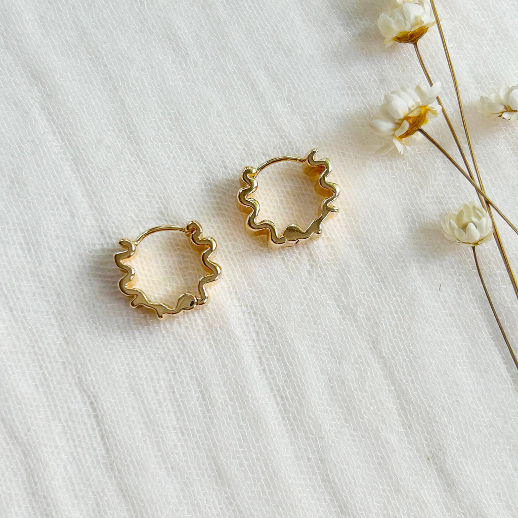 KARA | TOZER - Gold Wave Huggie Hoops