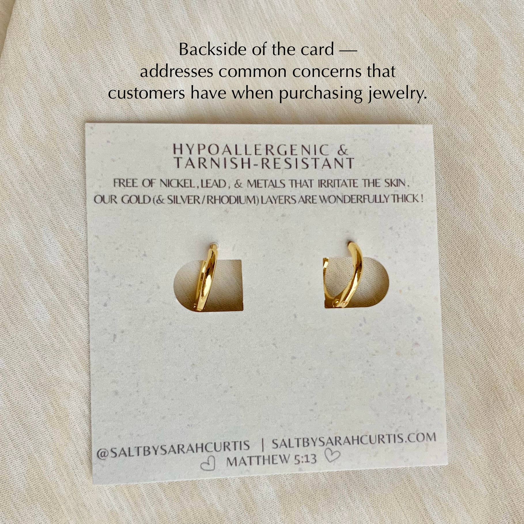 18K gold | bee charm hoop dangles