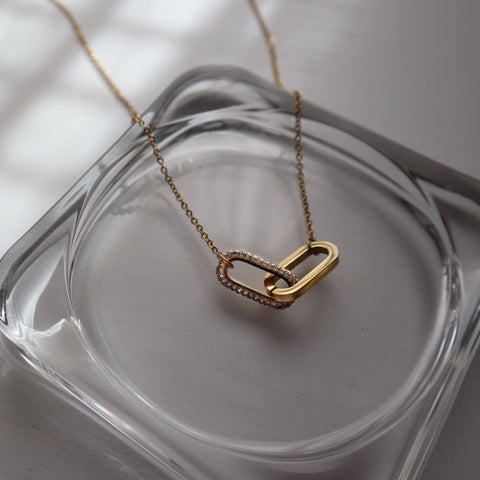 Linked Necklace
