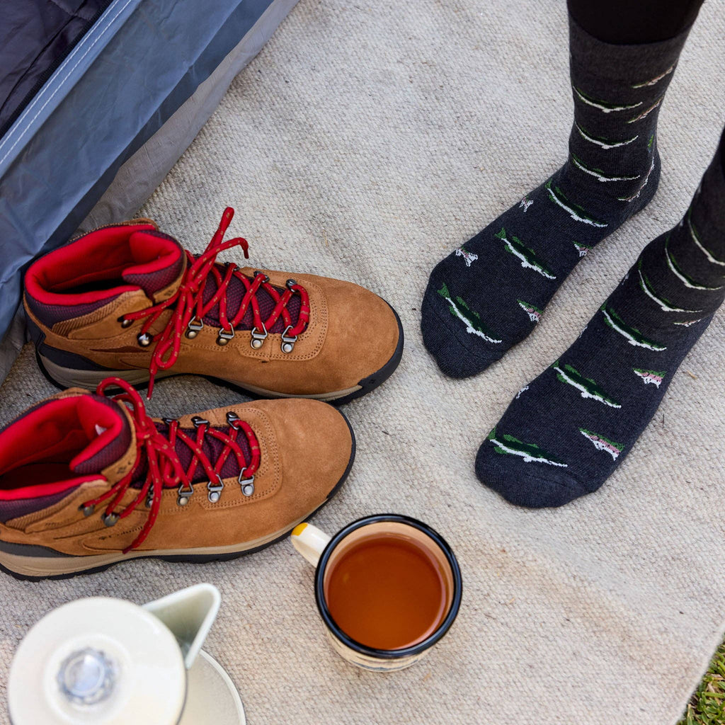Conscious Step - Socks that Protect National Parks (Gray Fish)
