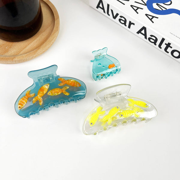 Fish Tank Hair Clip: Dark Blue