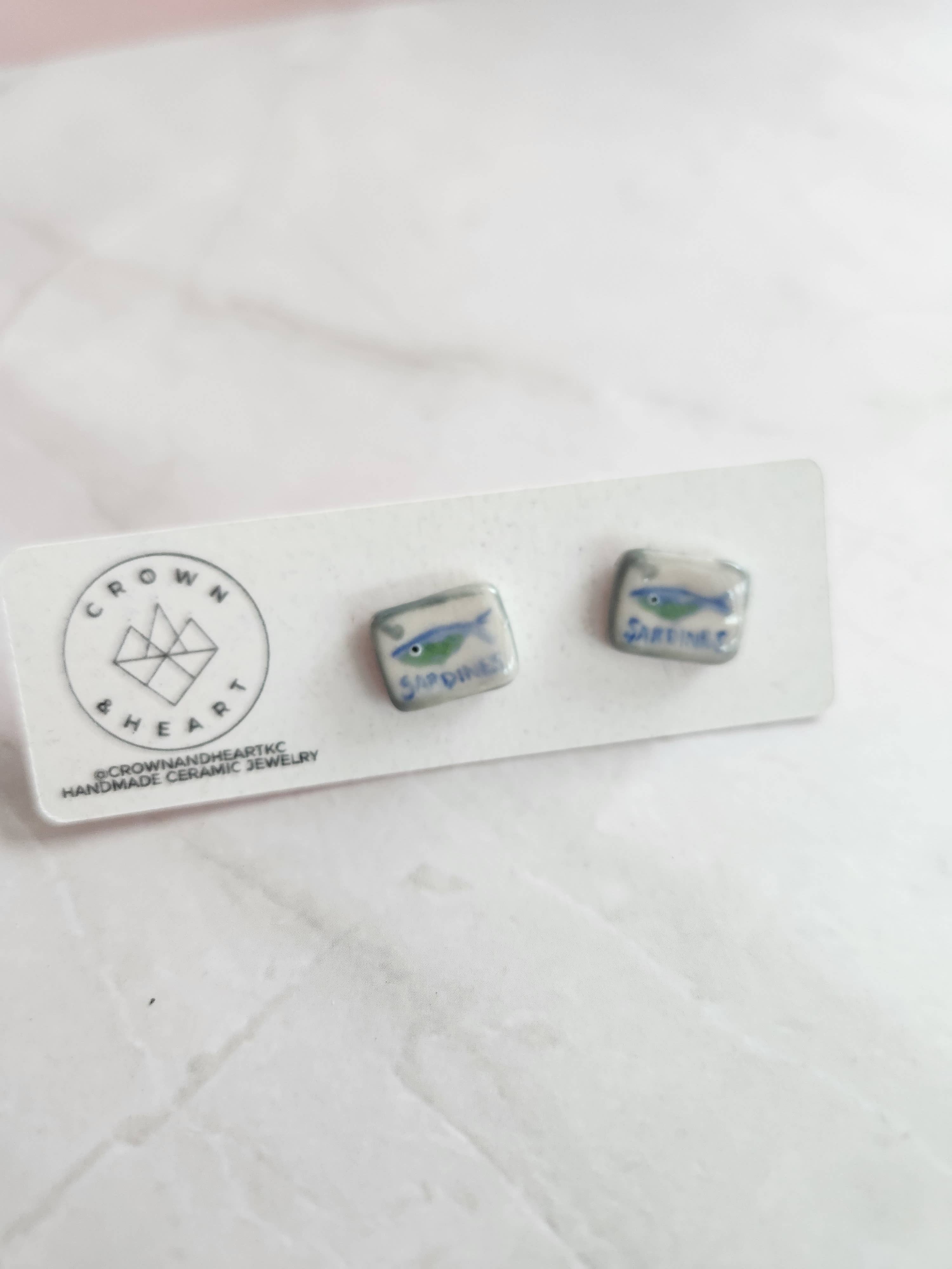 Stud Earrings | Sardines