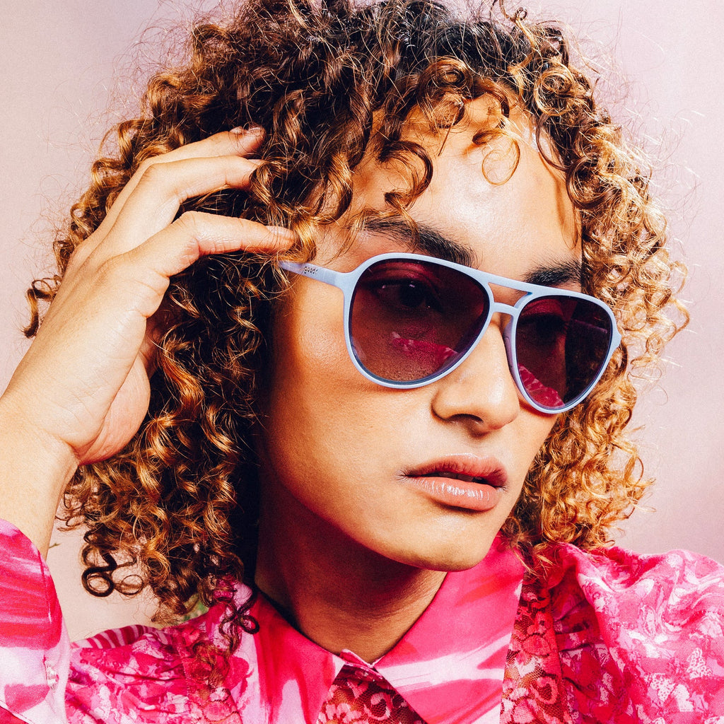 Mach G | Moonlight Charging Station