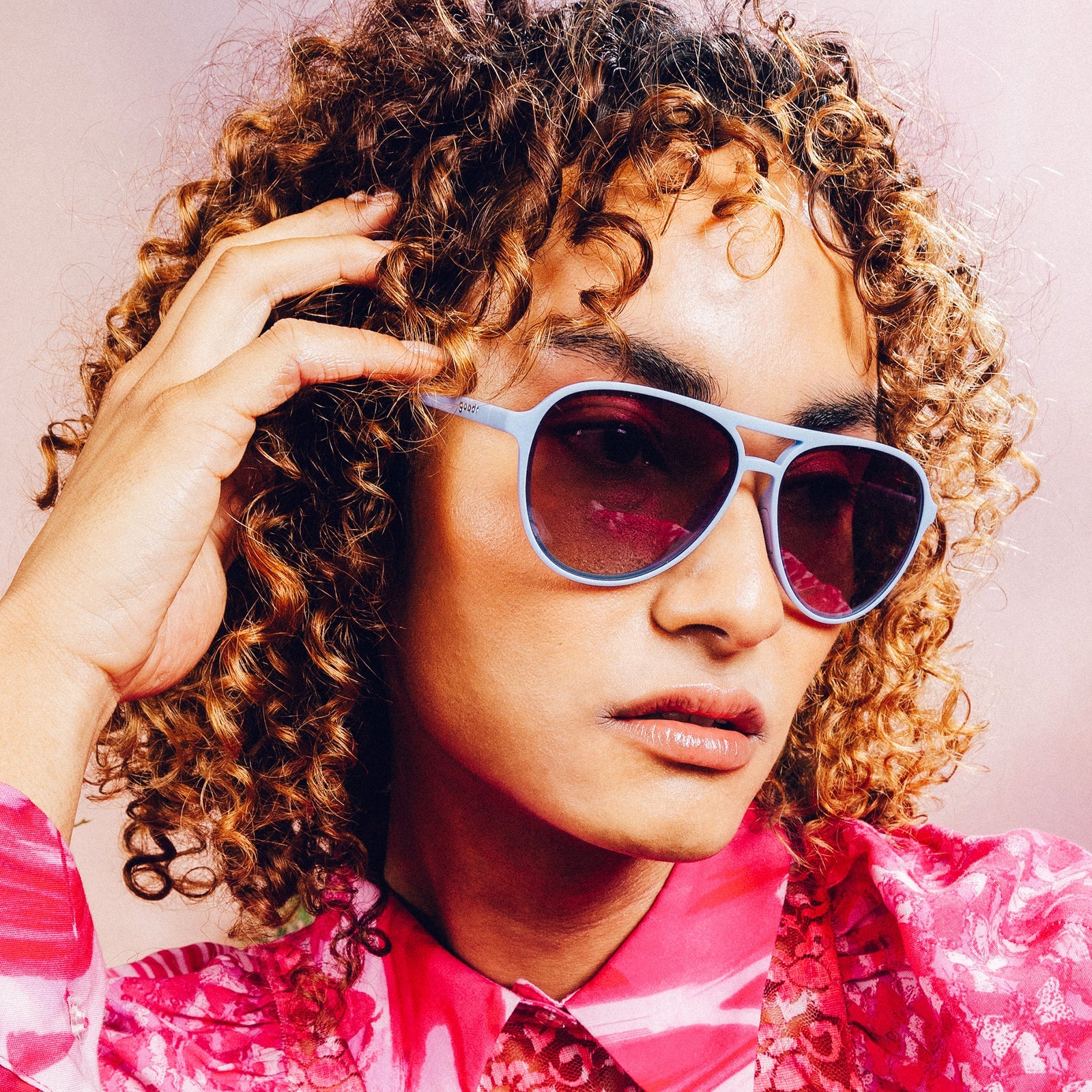 Mach G | Moonlight Charging Station