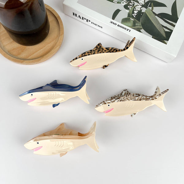 TheDivaSoap - Shark Hair Clip,Marine Animal Claw Clip: C