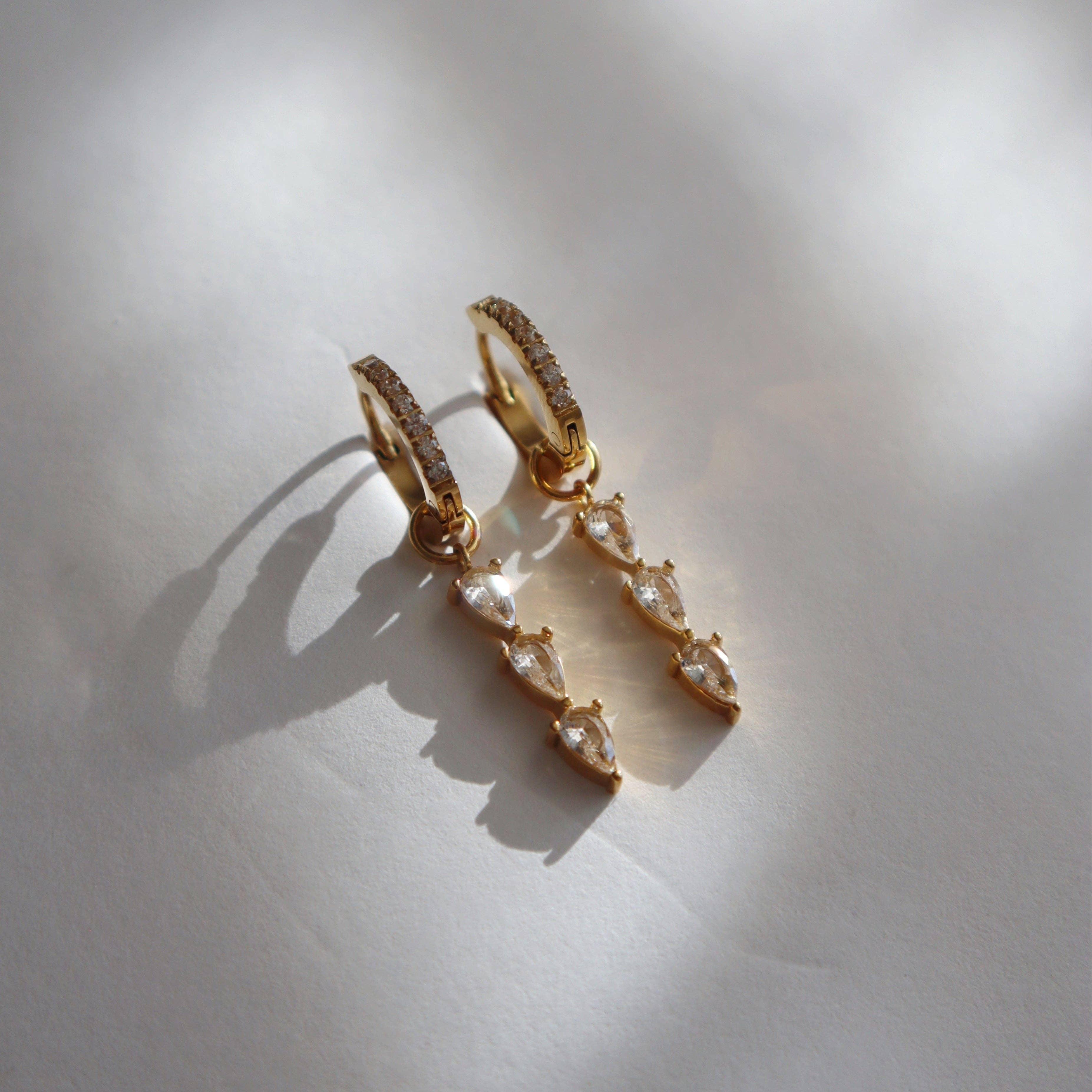 Emmy Teardrop Earring