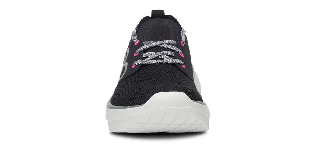 Women's OOmy Stride Shoe | White/Black