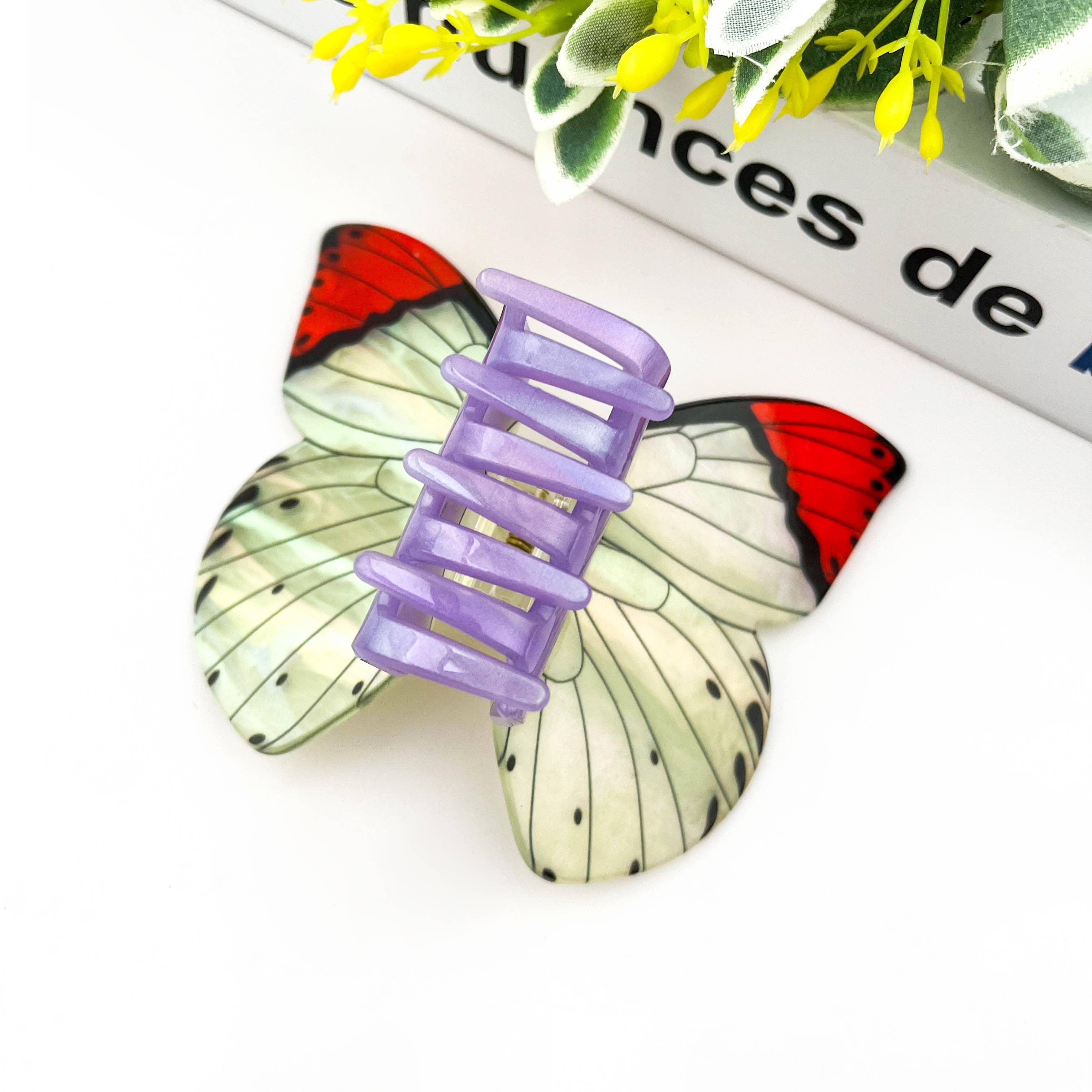 TheDivaSoap - Acetate large butterfly hair clip animal claw clips