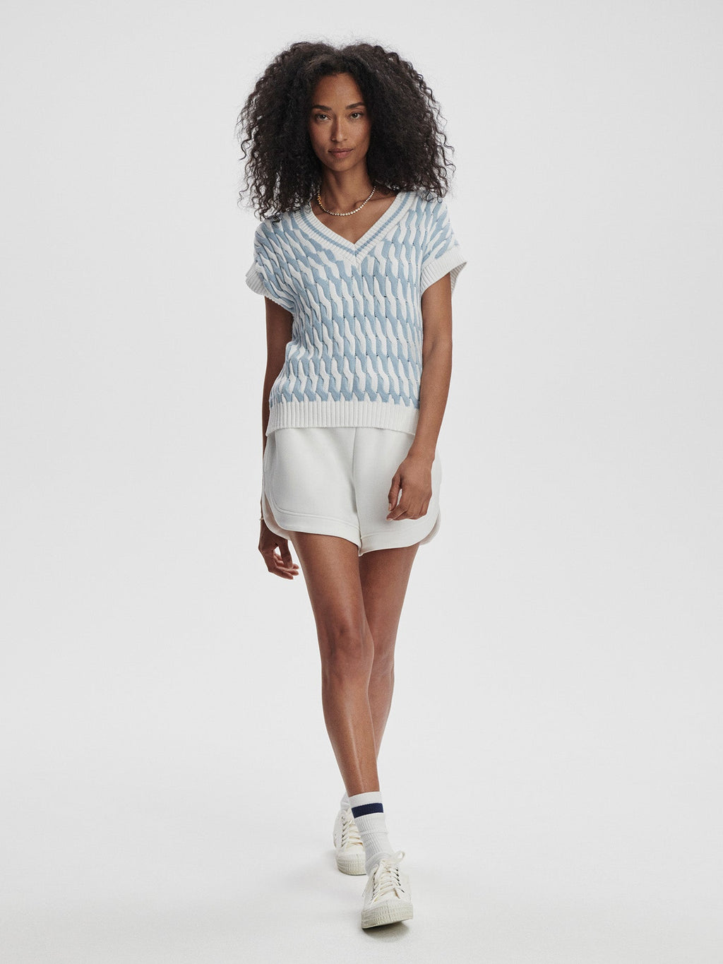 Women's Alfie Cable Knit Vest |White/Celestial Blue