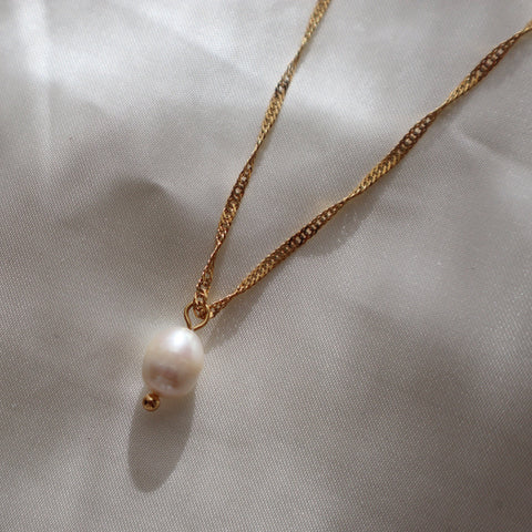 Pearl Drop Necklace