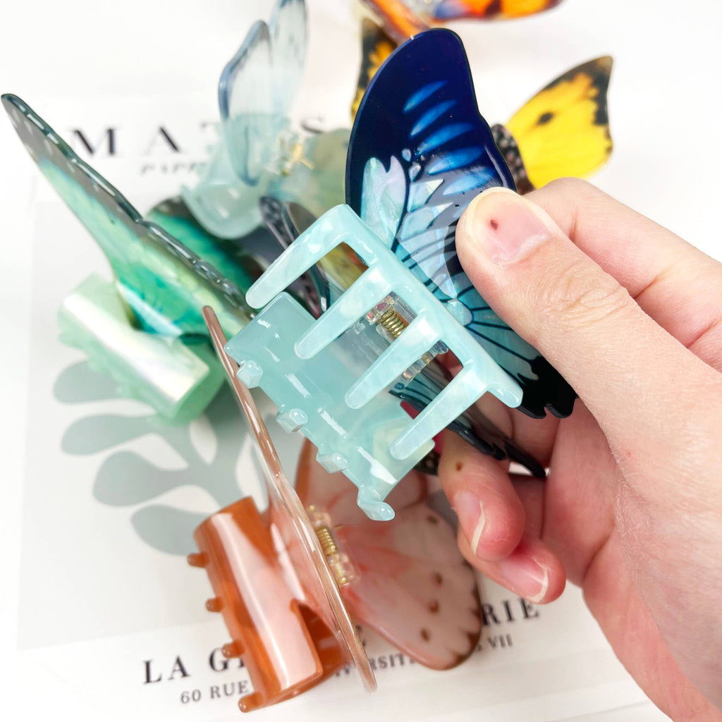 TheDivaSoap - Acetate large butterfly hair clip animal claw clips
