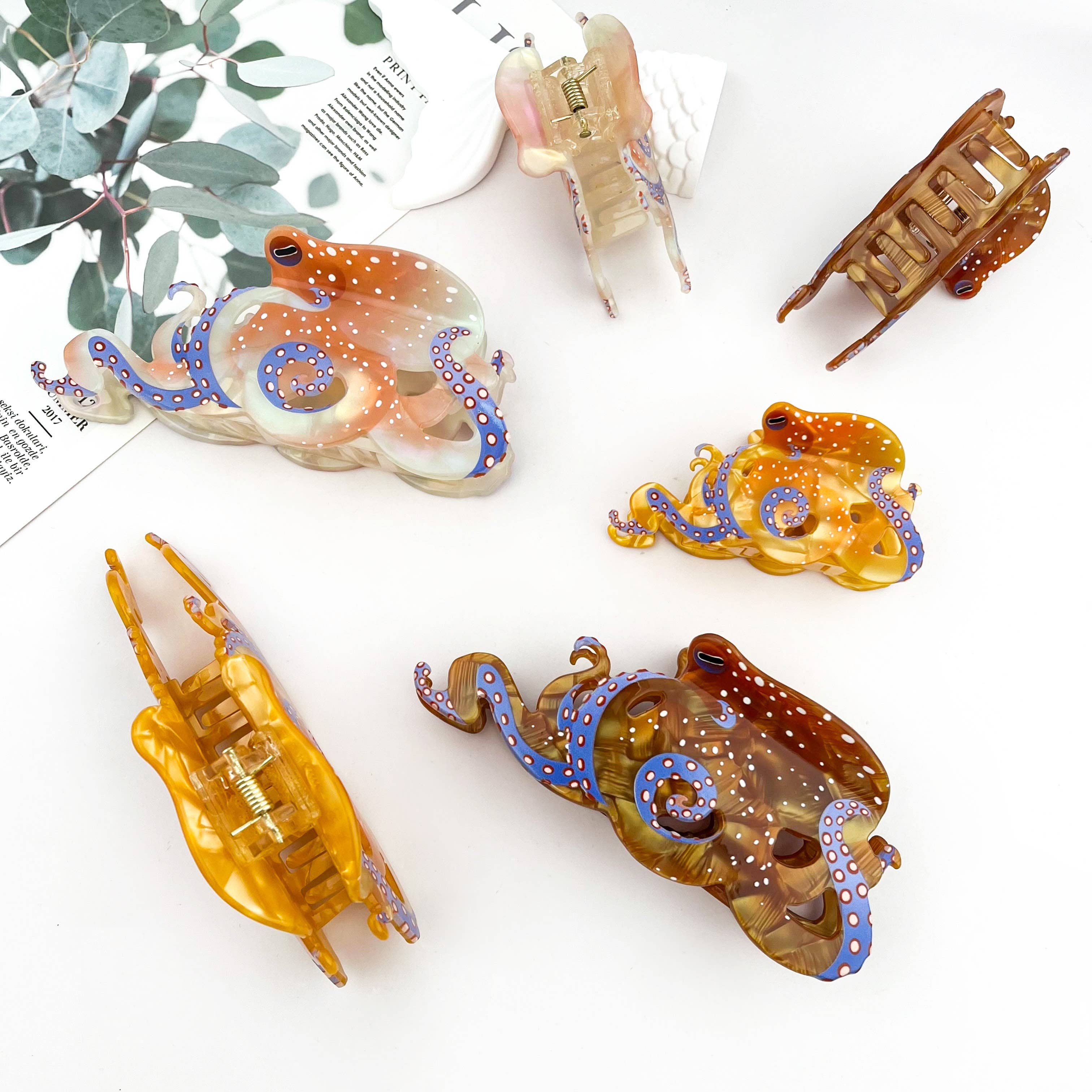 Blue Ring Octopus Hair Claw Clip