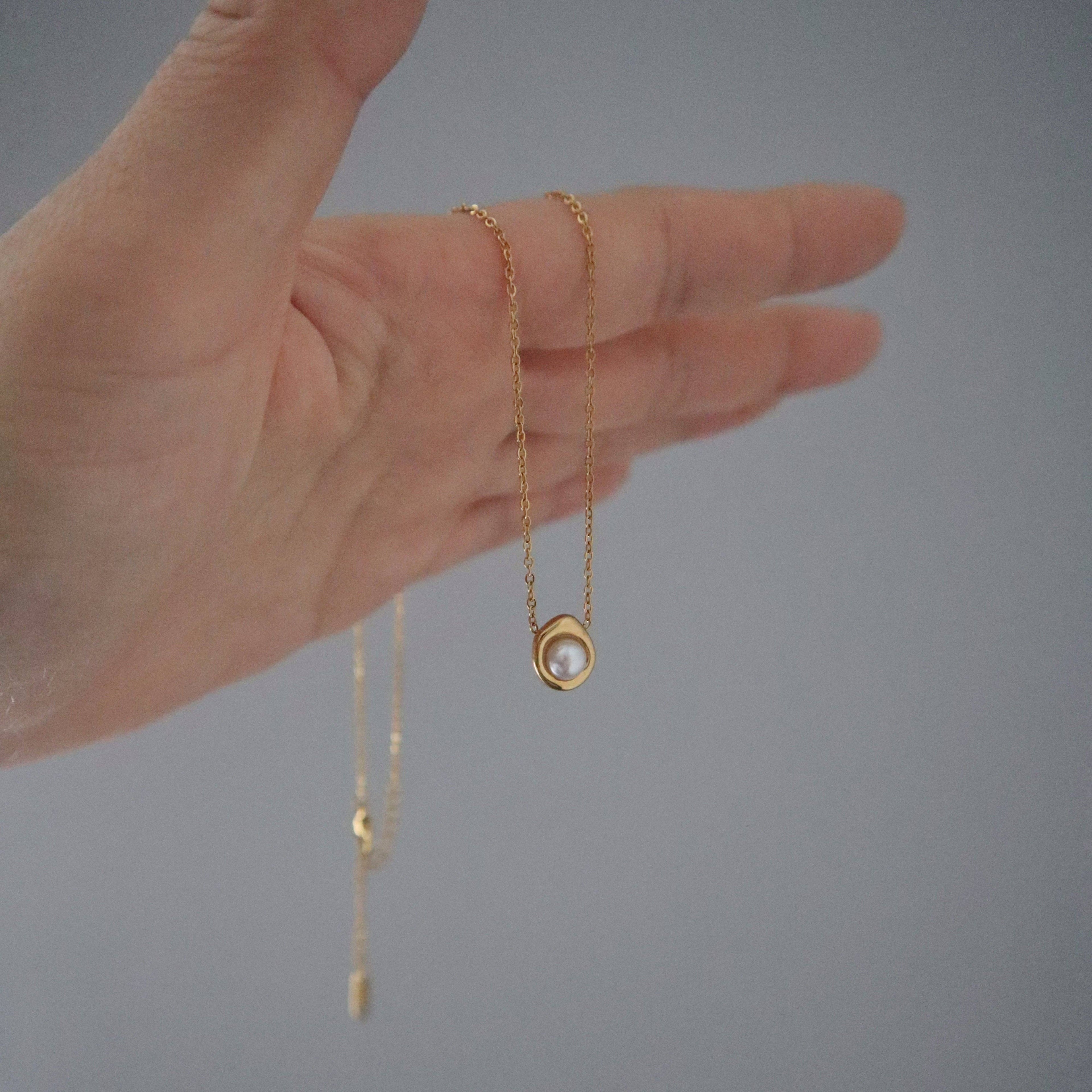 Margaret Pearl Necklace