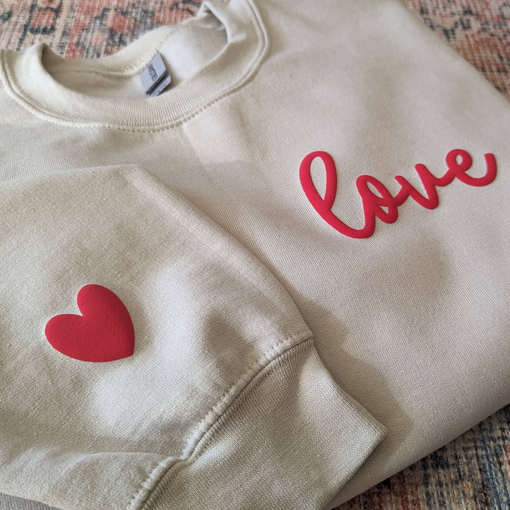 LOVE Sweater Puff Print| Sand