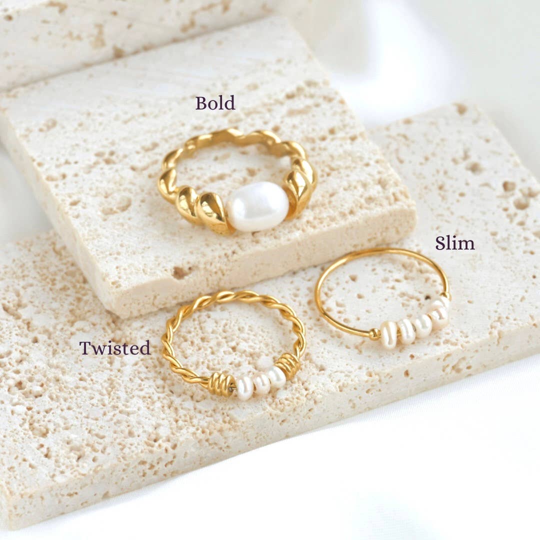 Blueyejewelry - Dainty Gold Freshwater Pearl Rings - Stainless Steel