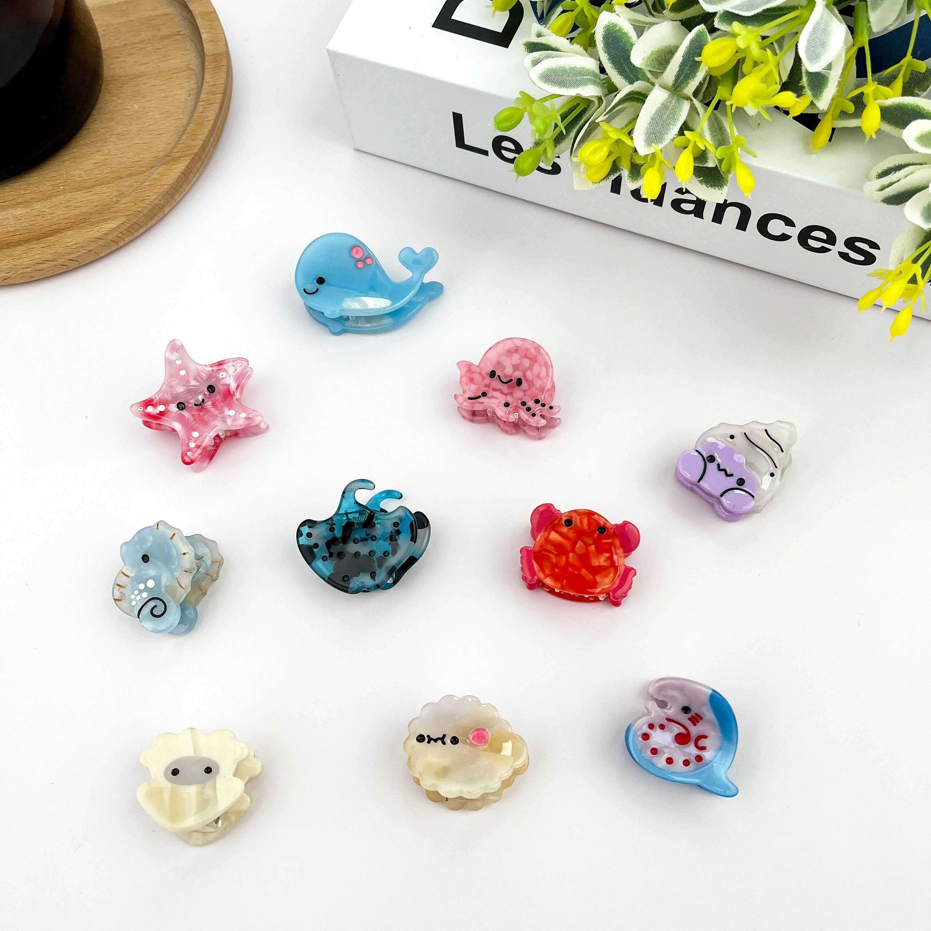 TheDivaSoap - Cute Mini Hair Claw Clip, Marine Animal Hair Clip