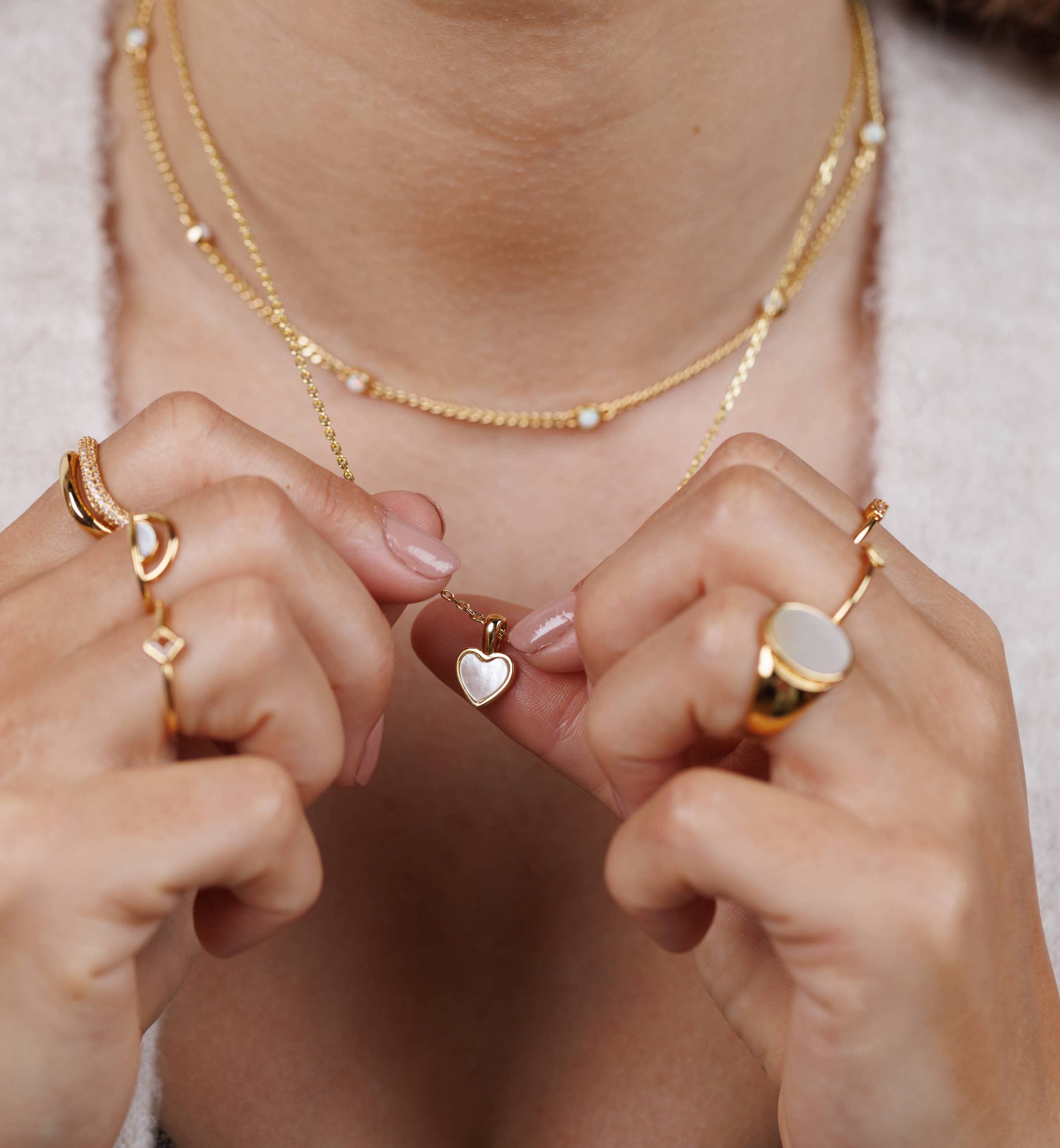 Mother of Pearl  Heart Pendant Necklace