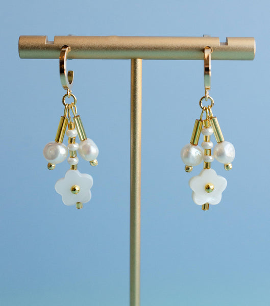 Pearl Flower Dangle Earrings