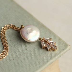 Art Deco Pearl Necklace