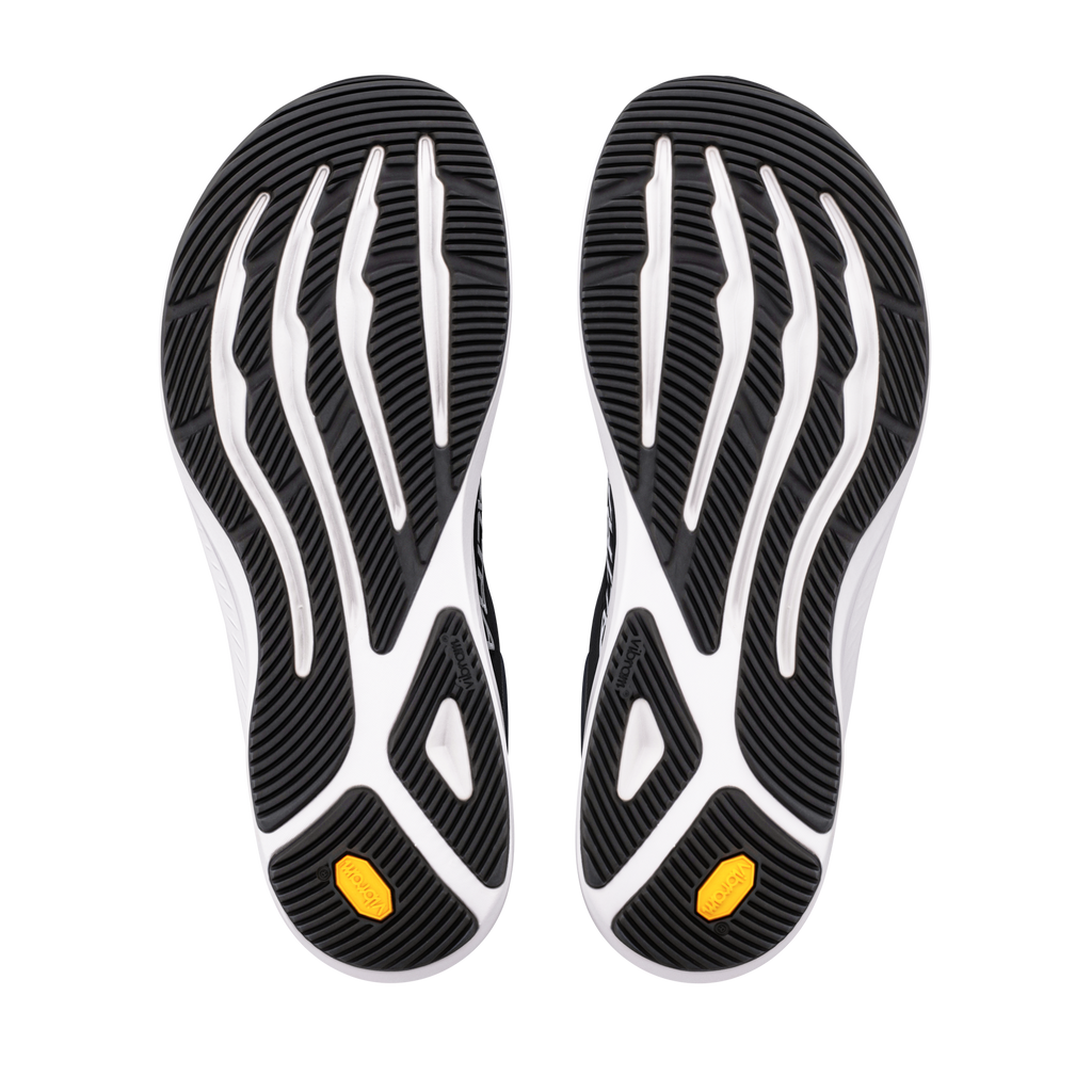 Women's Torin 9  Wide | Black/White