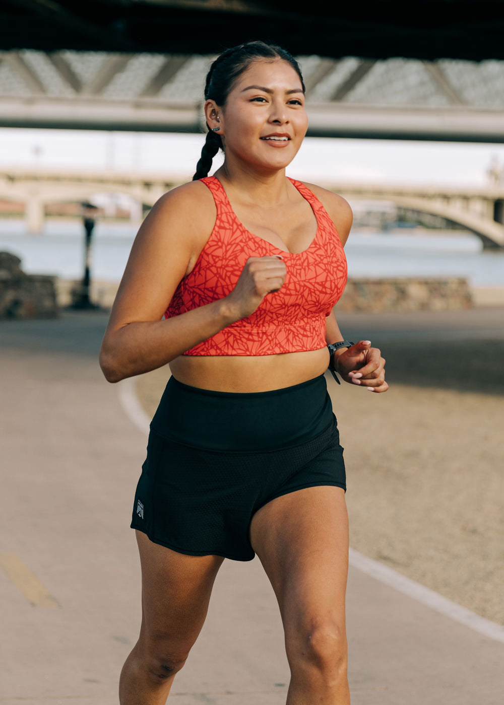 Women's High Rise Roga Shorts 4" | Black