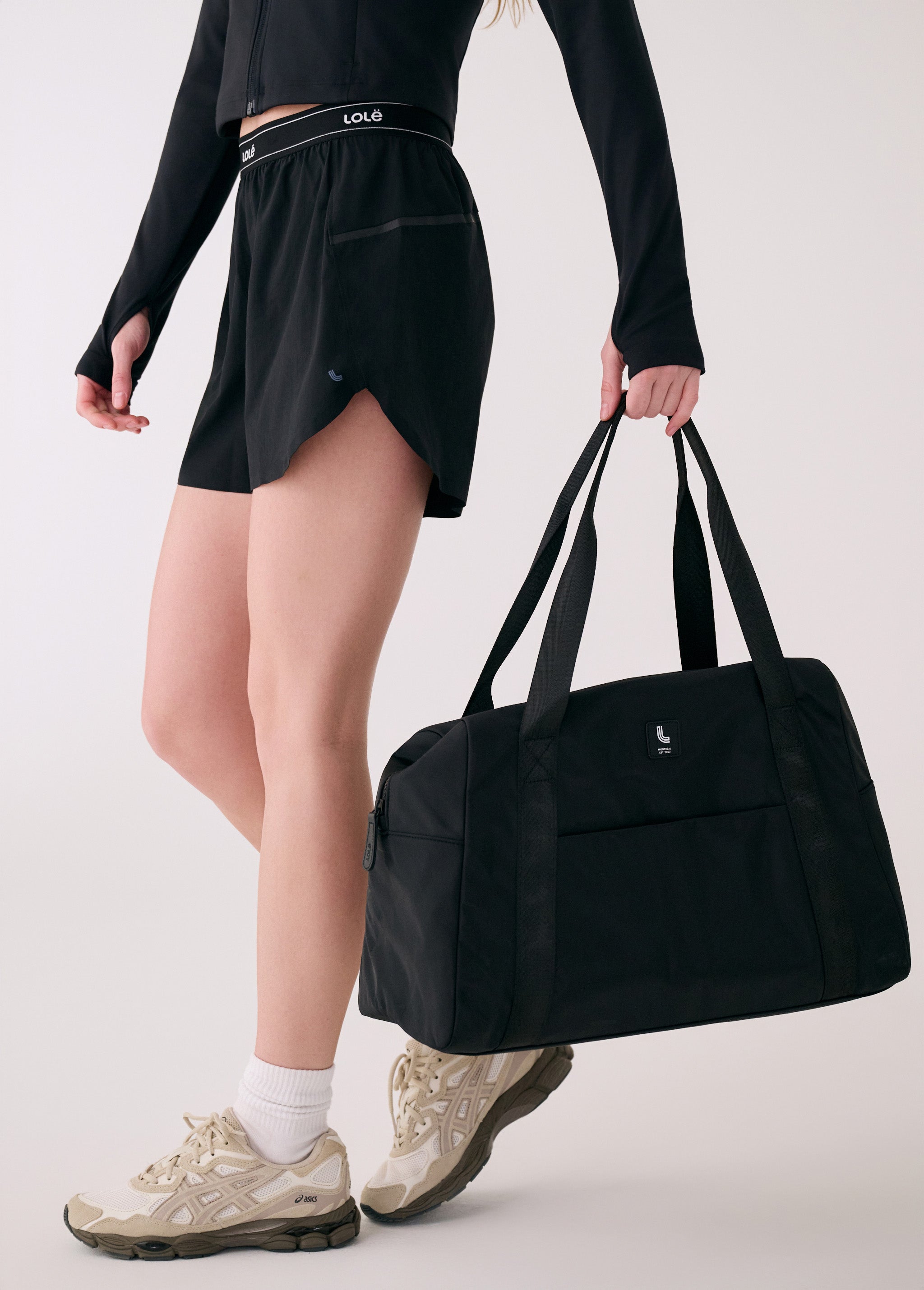 Lolë - Westmount Duffle Gym Bag
