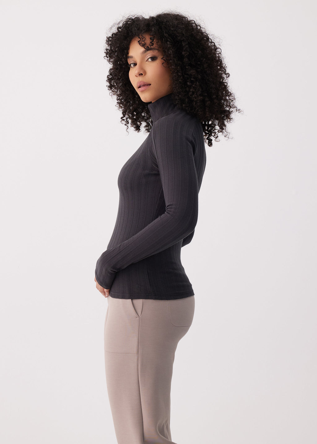 Women's Celeste Turtleneck | Black