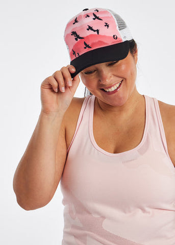 Women's Runner Trucker Hat | Sakura Mtns