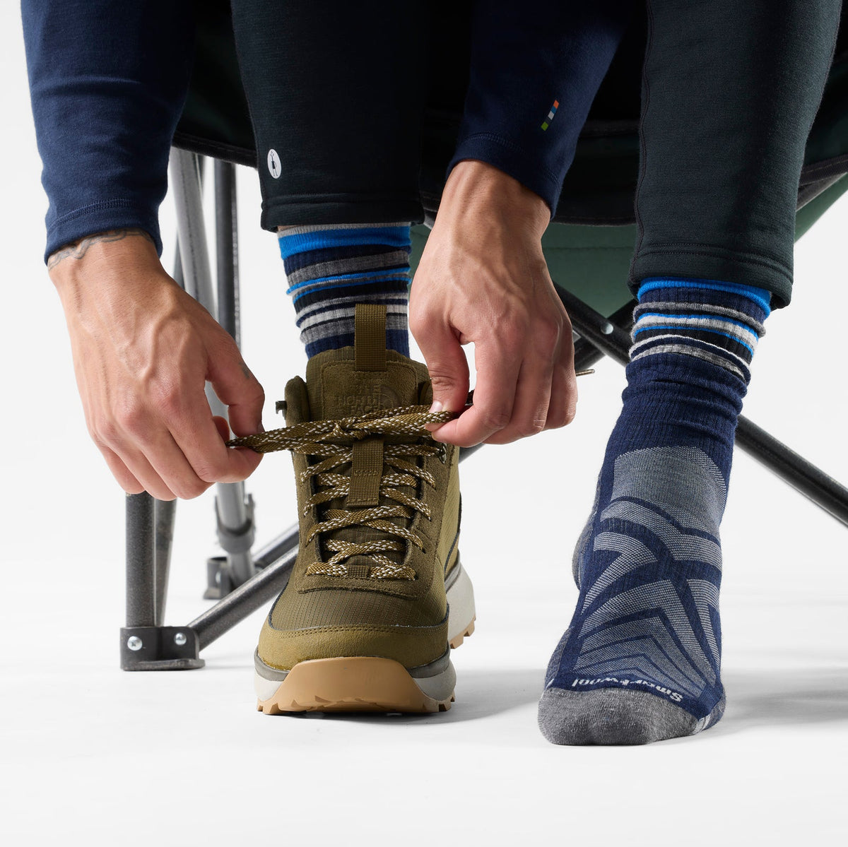 Hike Striped Crew Socks| Deep Navy