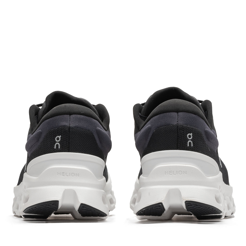 Women's Cloudstratus 3 | Black/Frost