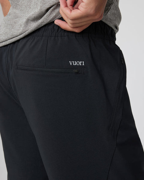 Men's Train Tech Short | Black