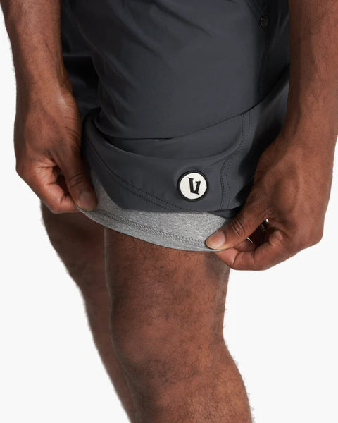 Men's Kore Short | Charcoal