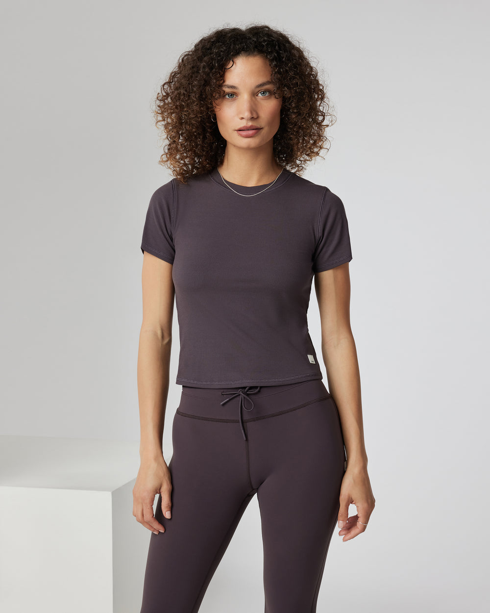 Women's Pose Fitted Tee | Sangria