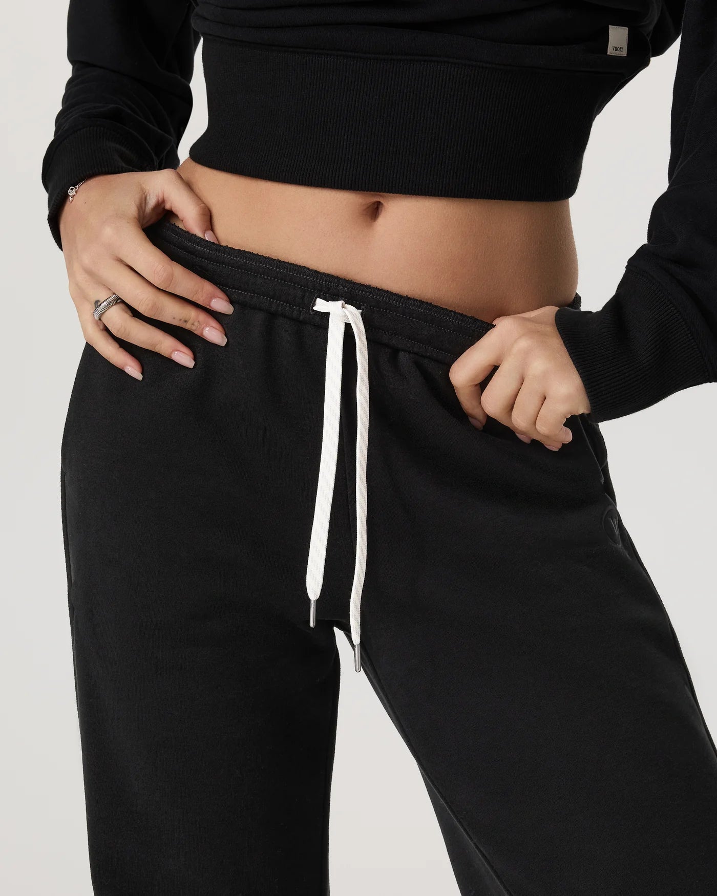 Sedona Straight Leg Sweatpant| Black