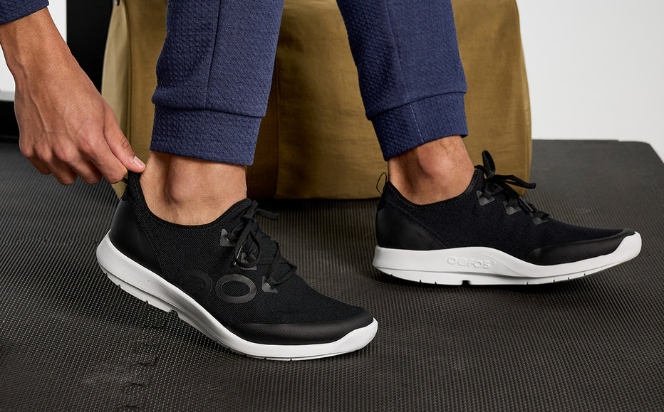 OOmg Sport Lace Shoe | White/Black