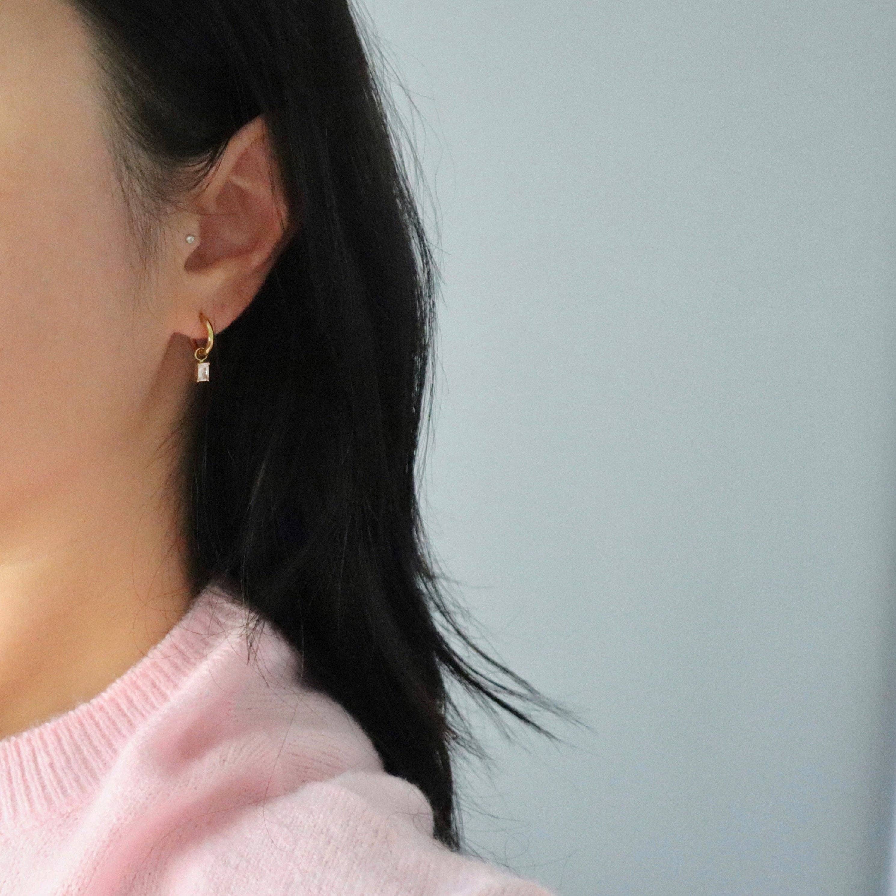 Mini Baguette Drop Huggies