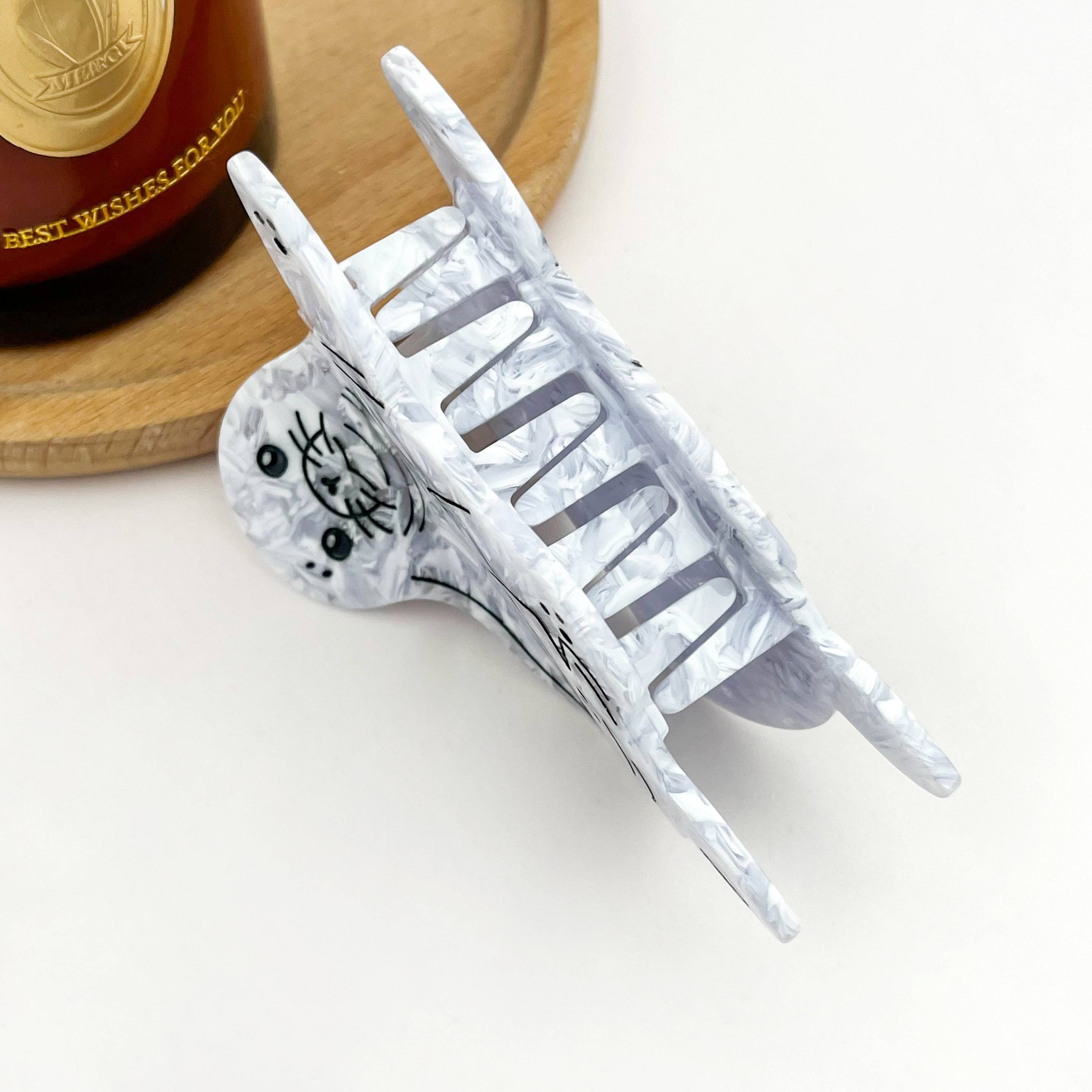 TheDivaSoap - Seal Hair Claw Clip, Cute Winter Animal Hair Clip
