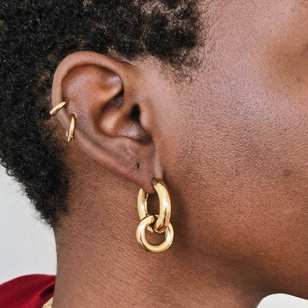 Admiral Row Jewelry - Gold Interlocking Hoop Earrings - Fall, Gift Jewelry