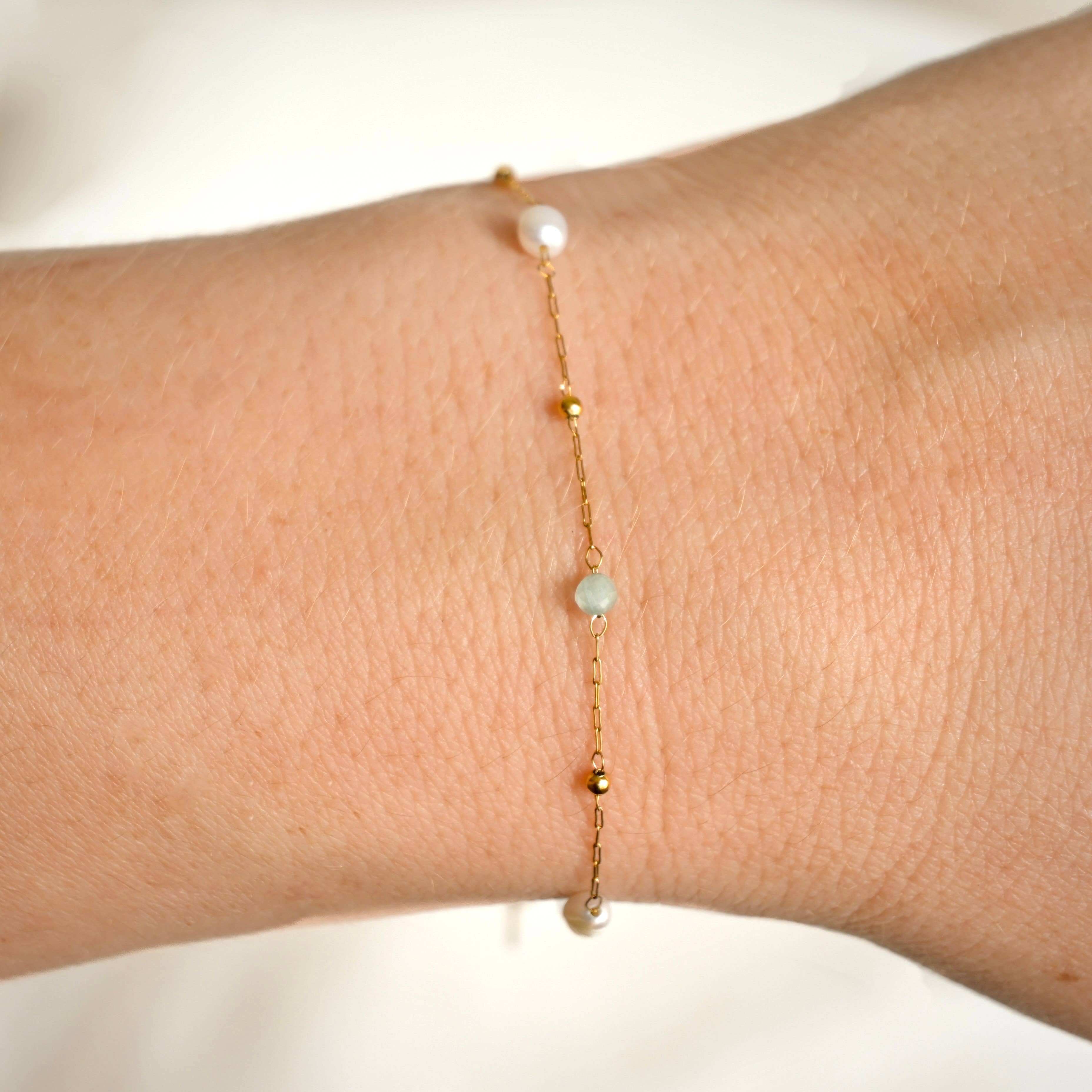Blueyejewelry - Sage Beaded Freshwater Pearl Bracelet -  Stainless Steel