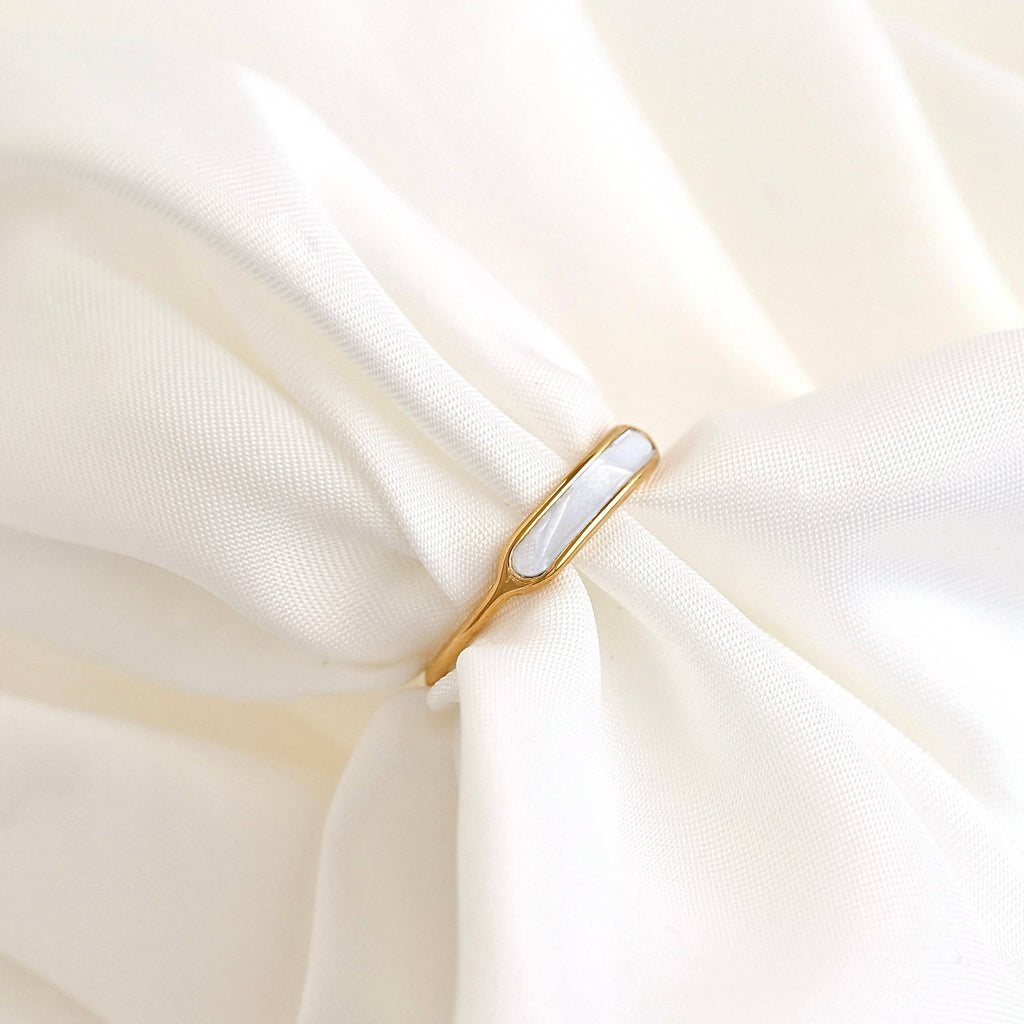 Blueyejewelry - Gold Shell Inlay Ring - Stainless Steel & Mother of Pearl