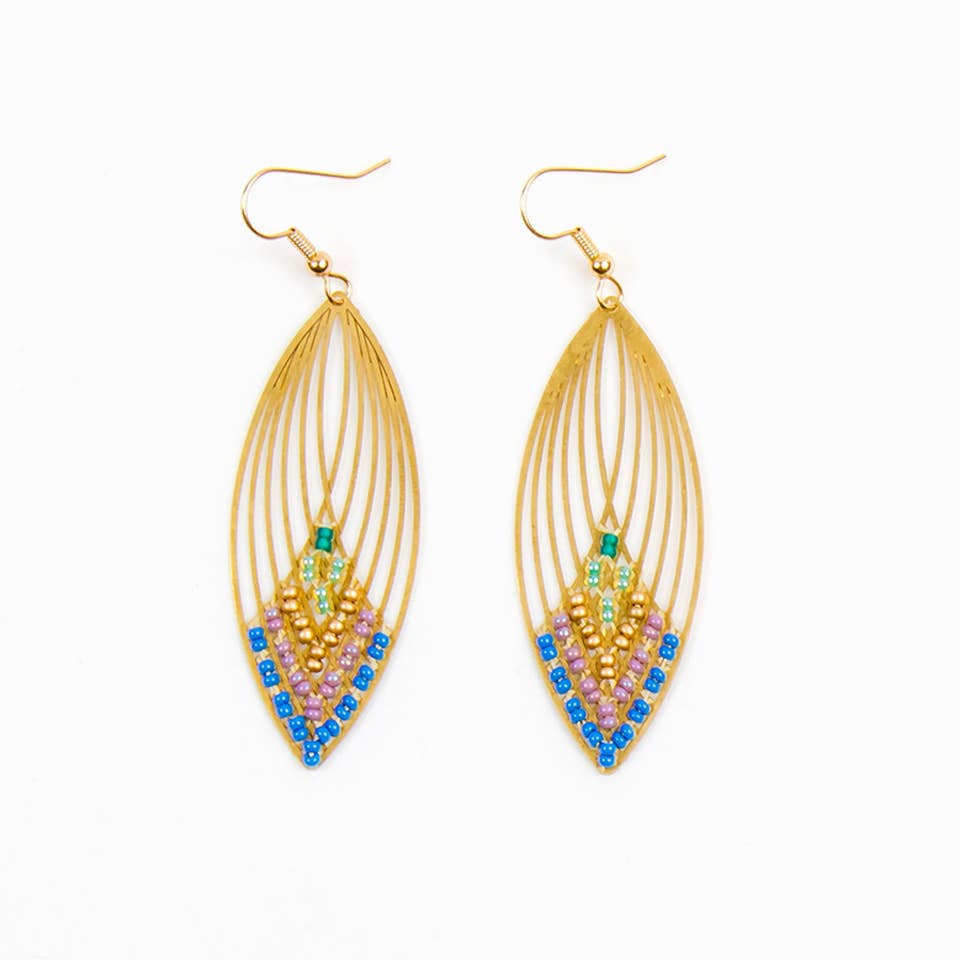 Altiplano - Swooping Oval Earring