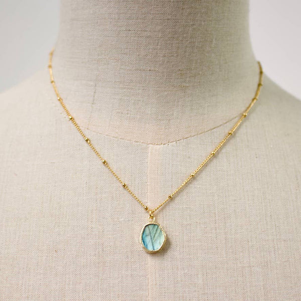 charm necklace: Labradorite