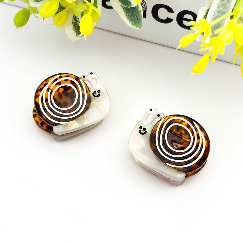 TheDivaSoap - Mini Butterfly Claw Clip, Cute Snail Hair Clip