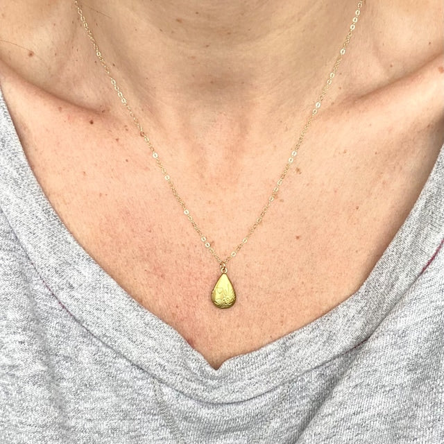 Teardrop Locket | Gold