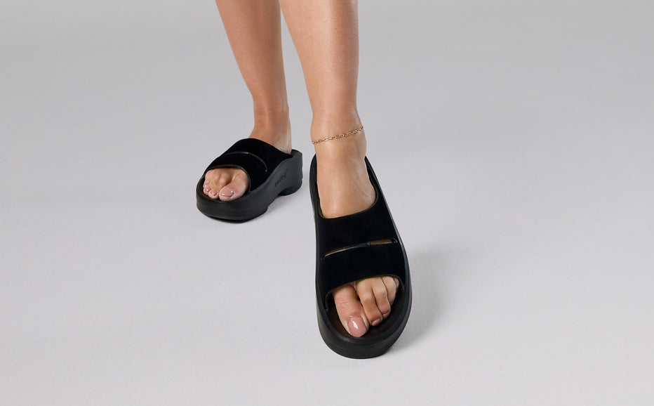 OOmega OOahh Posh | Black