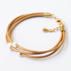 Pearl and Leather Shimmer Bracelet | Gold