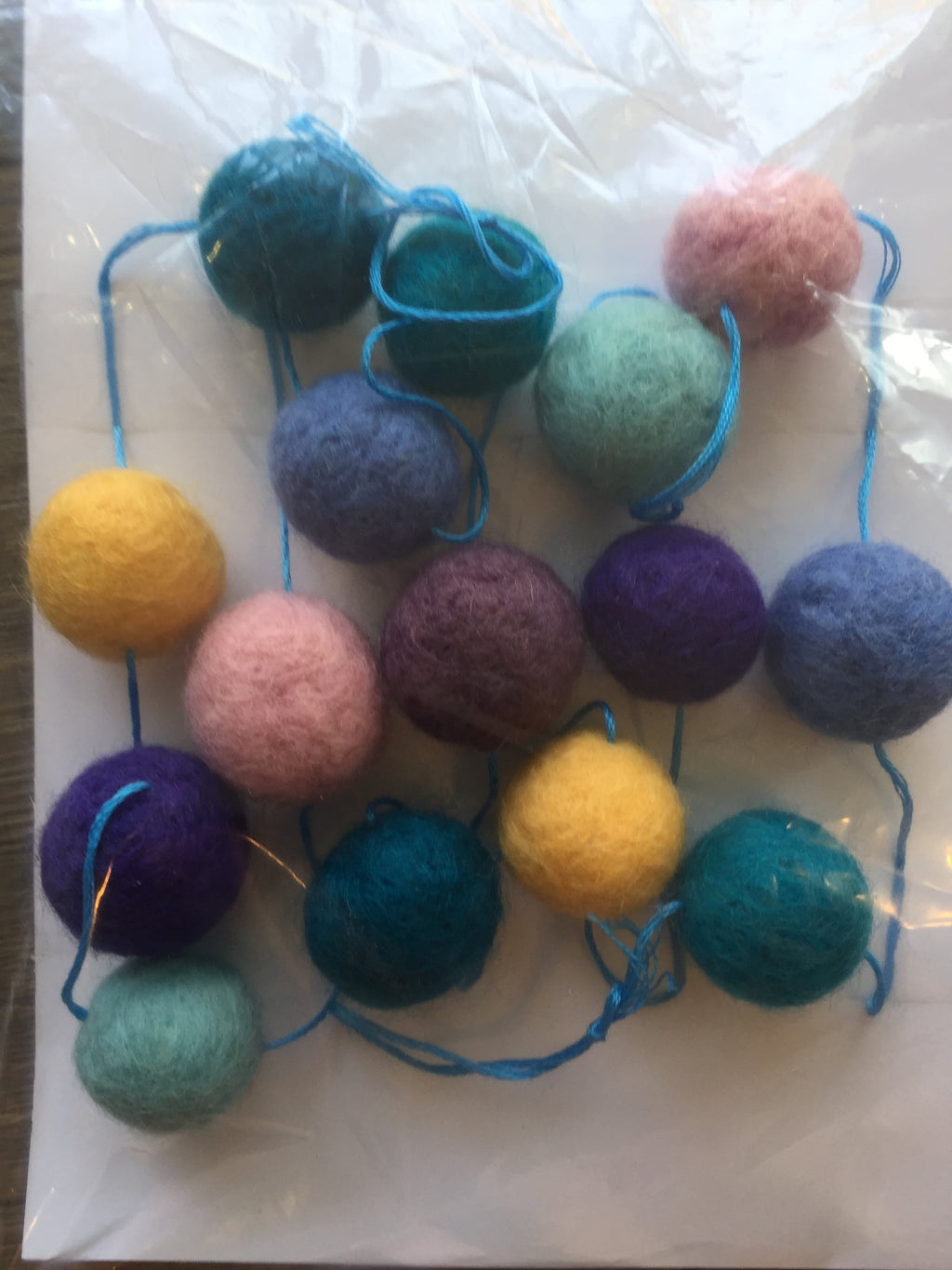 Hand-Felted Pom Garlands - 4'