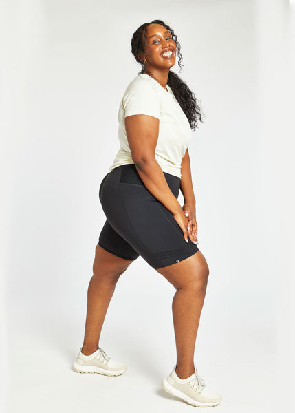 Women's Long Pocket Jogger Shorts | Black