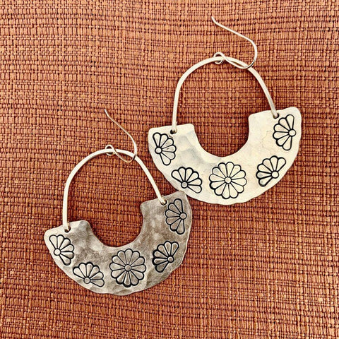 Handmade Flora III Earrings|Gold